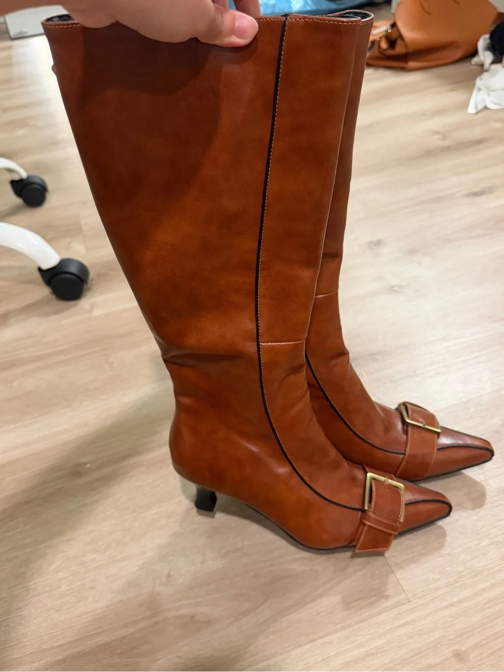 Women's Tall Pointed-Toe Brown Leather Boots